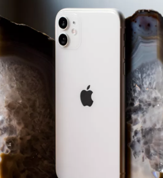 IT资讯：  iPhone 12传闻 苹果可能会在10月推出新的5G iPhone 