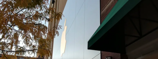 苹果公司正在为商店员工尝试一项零售弹性在家工作计划
