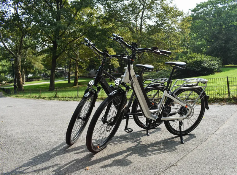 Rad Power Bikes 的新型 RadCity 电动自行车使通勤变得更加容易